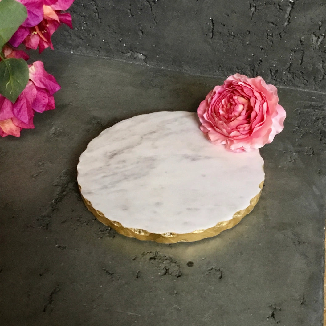 White Marble Round Trivet with Gold Trim